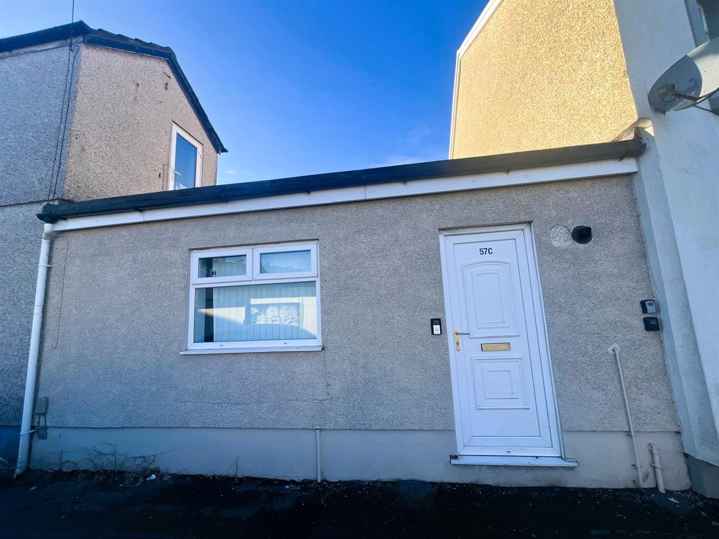 Vincent Street, Sandfields, Swansea, SA1 3TZ